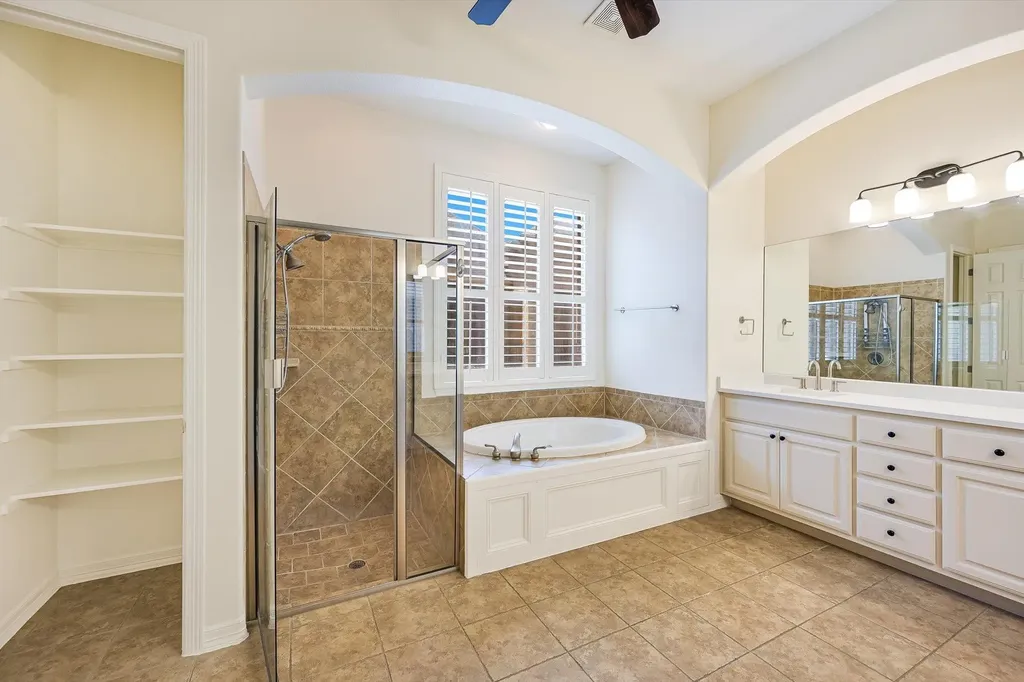 560 Aspen Drive Austin TX 78737