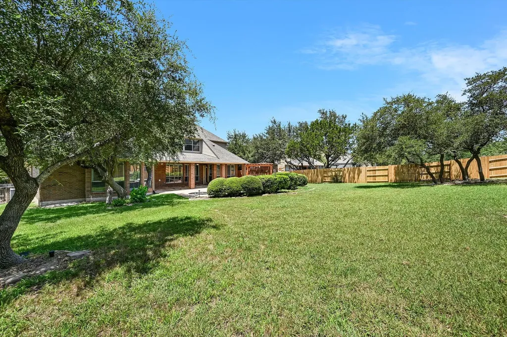 560 Aspen Drive Austin TX 78737