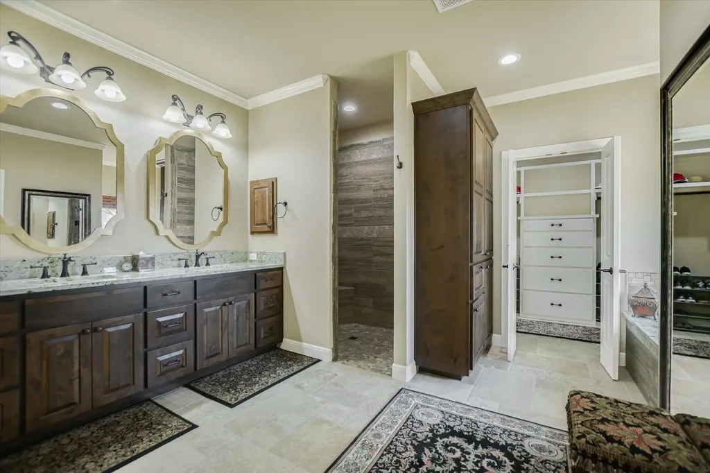 360 Campa Pajama Lane Kingsland TX 78639