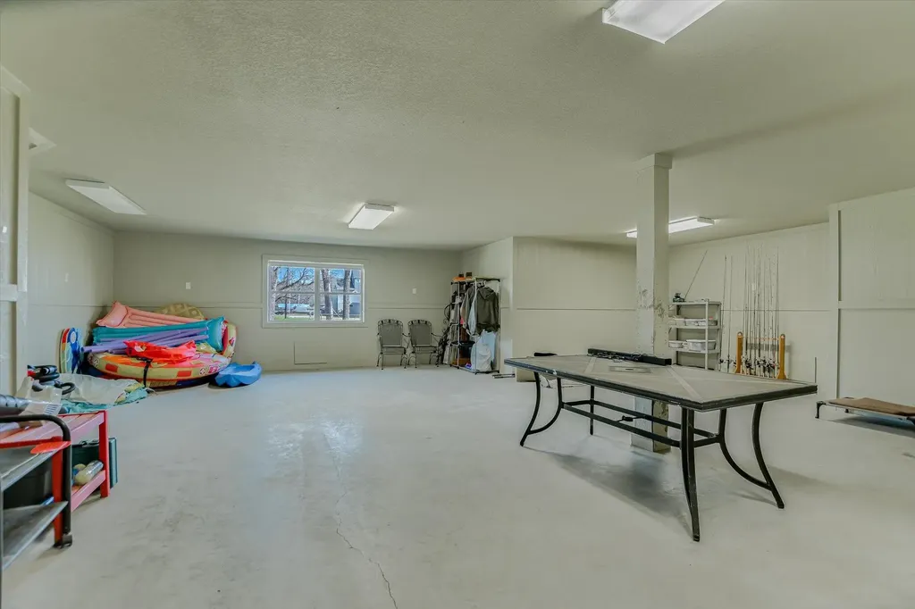 360 Campa Pajama Lane Kingsland TX 78639
