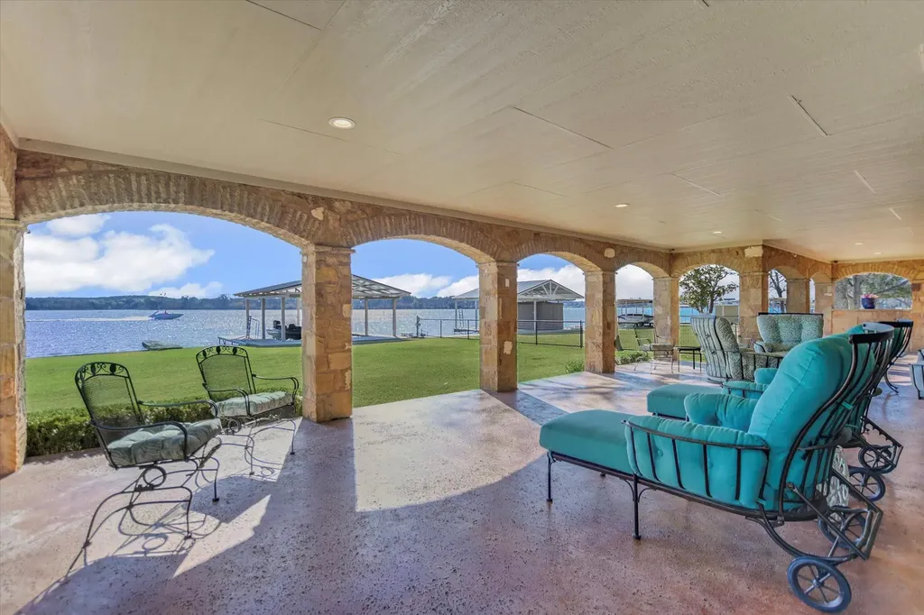 360 Campa Pajama Lane Kingsland TX 78639