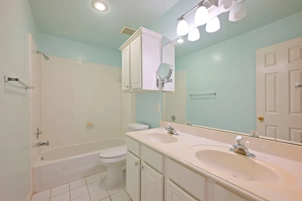 6409 Abilene Trail Austin TX 78749