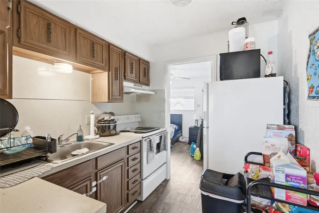 2801 Hemphill Park Austin TX 78705