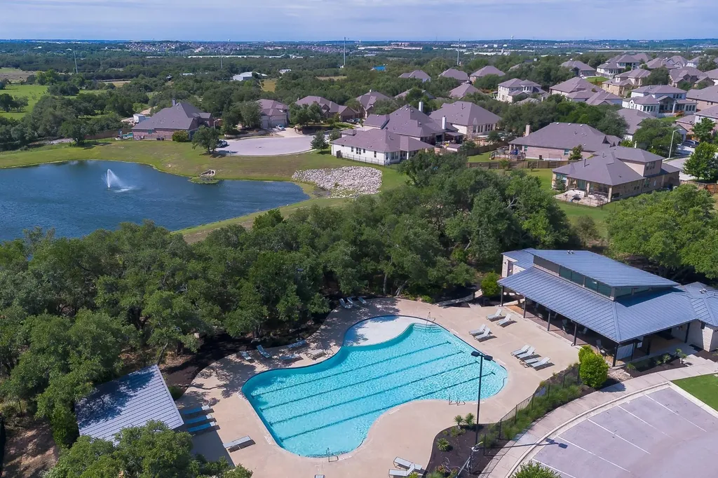1301 Jolie Rose Bend Leander TX 78641