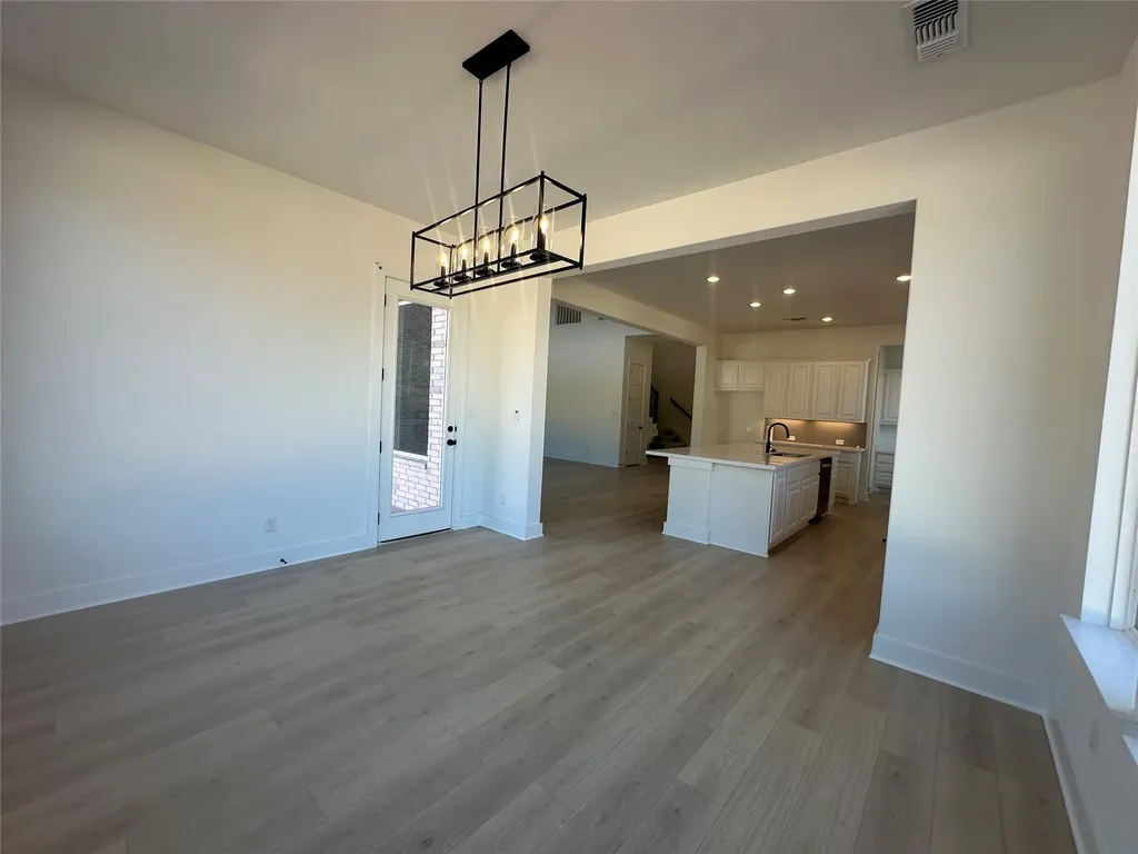 1301 Jolie Rose Bend Leander TX 78641