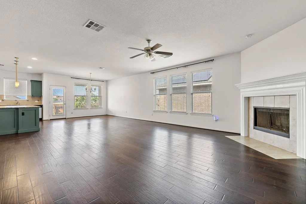 5628 Corsica Loop Round Rock TX 78665
