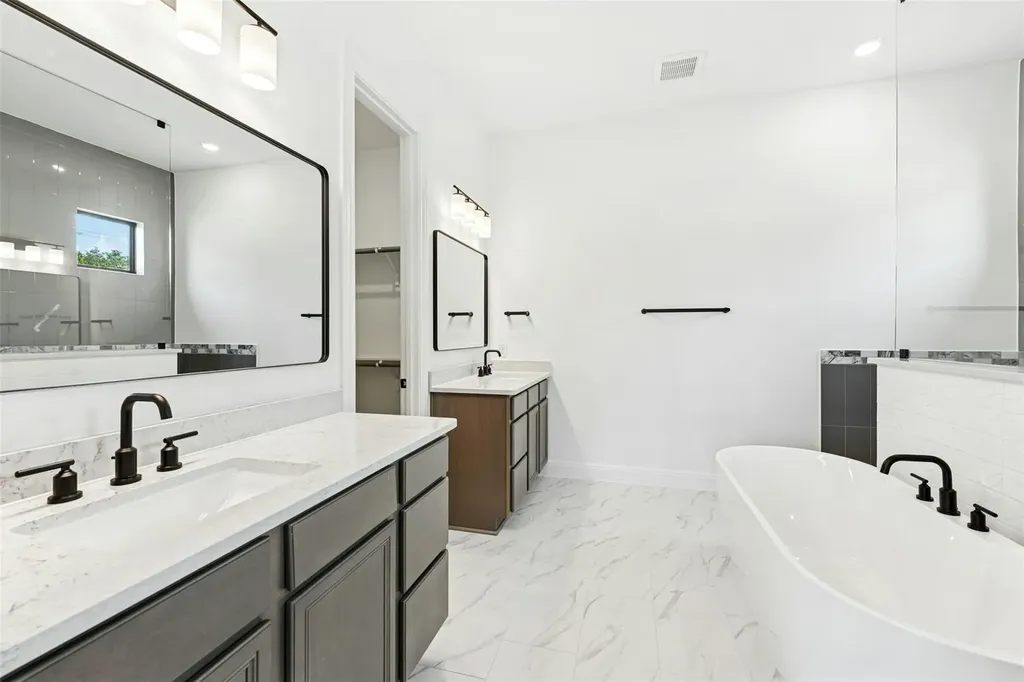 109 Mcnaughton Drive Liberty Hill TX 78642
