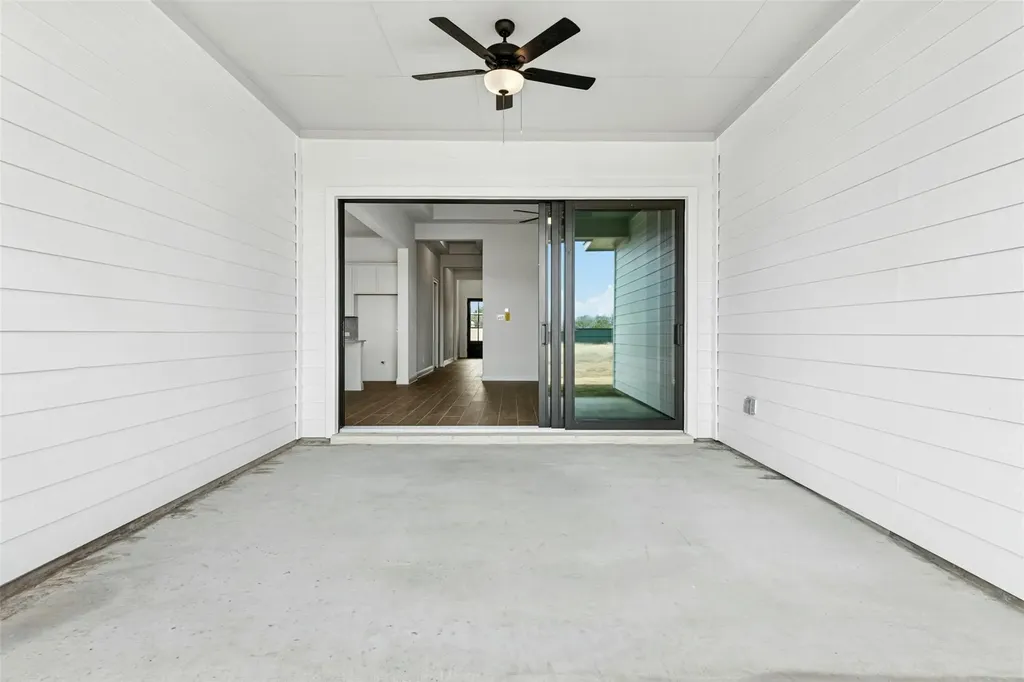 109 Mcnaughton Drive Liberty Hill TX 78642