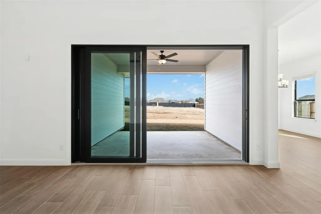 109 Mcnaughton Drive Liberty Hill TX 78642