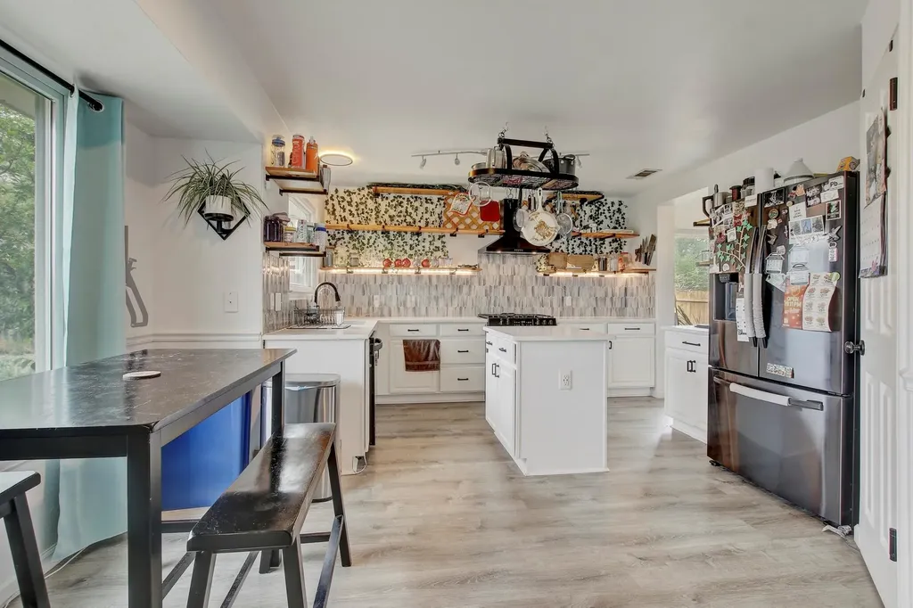 11422 Birchover Lane Austin TX 78754