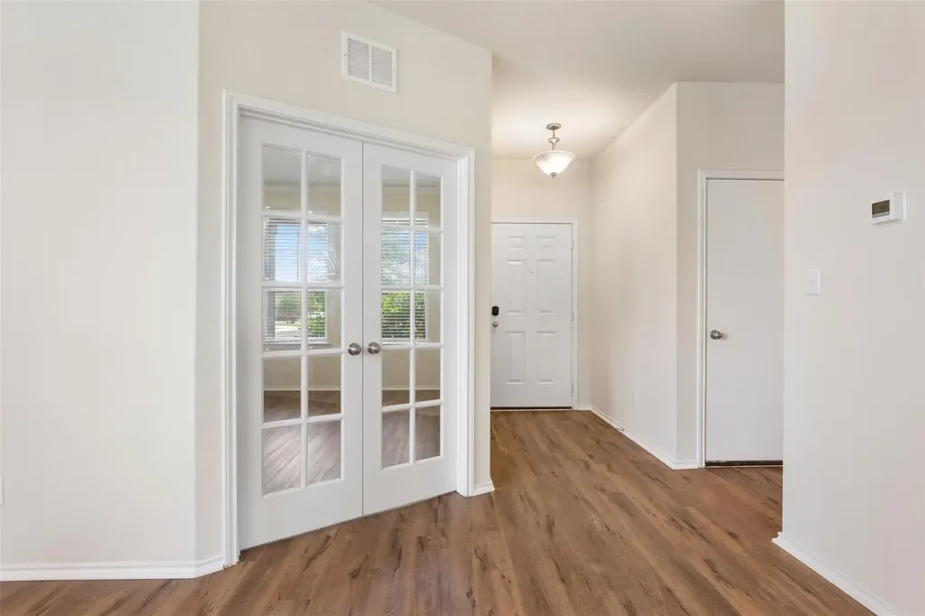 2204 Cliffbrake Way Georgetown TX 78626