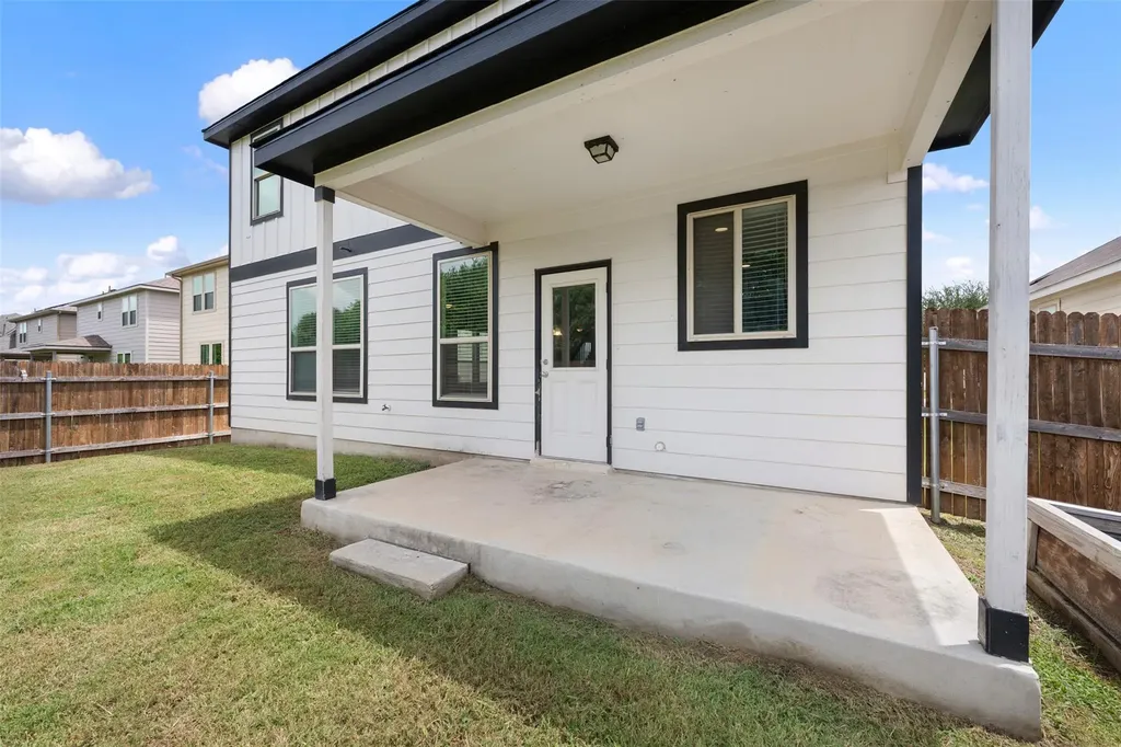2204 Cliffbrake Way Georgetown TX 78626