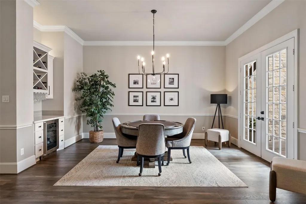 404 Woodside Terrace Austin TX 78738