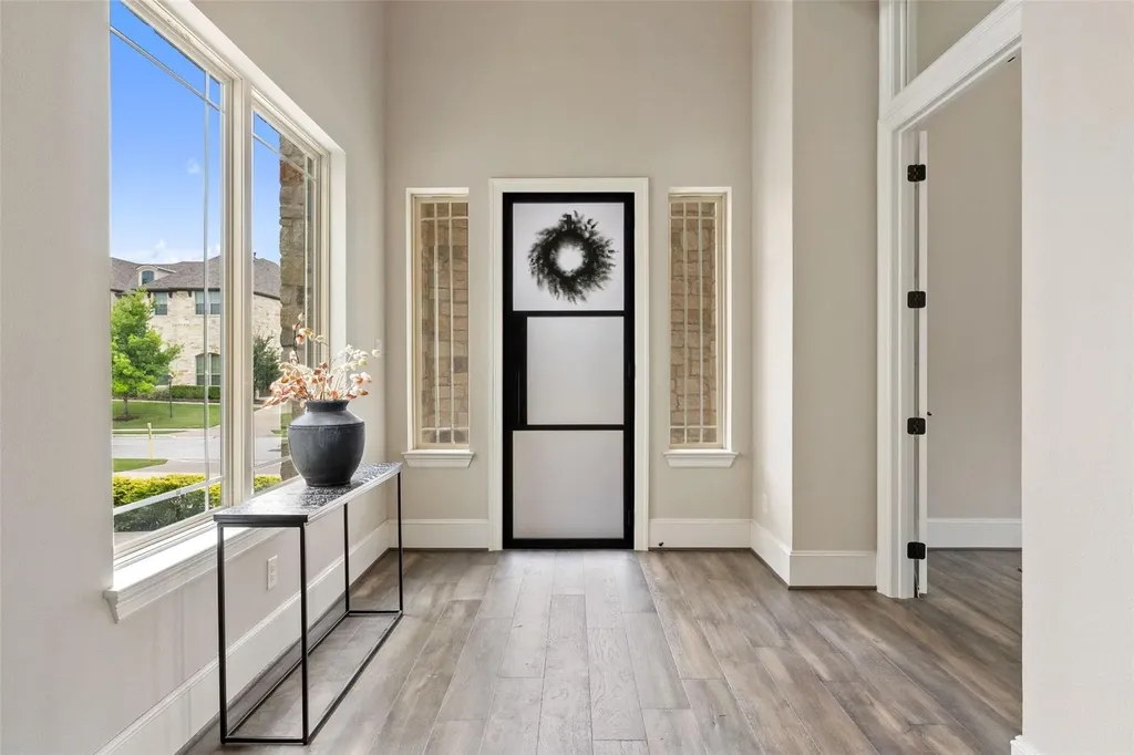 404 Woodside Terrace Austin TX 78738
