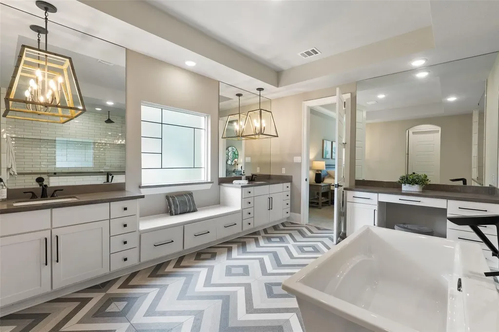 404 Woodside Terrace Austin TX 78738