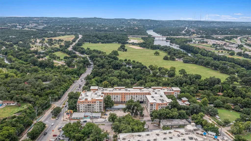 1900 Barton Springs Road Austin TX 78704