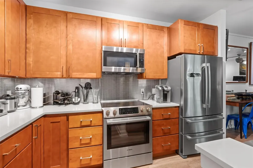 1900 Barton Springs Road Austin TX 78704