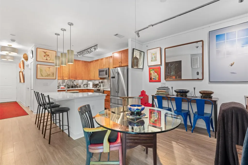 1900 Barton Springs Road Austin TX 78704