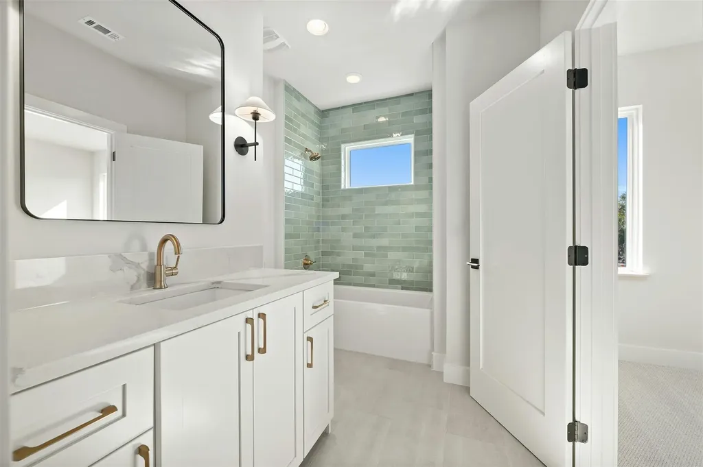 1339 Allen Road Austin TX 78746