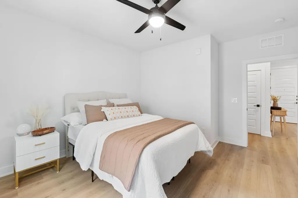 2500 Longview Street Austin TX 78705