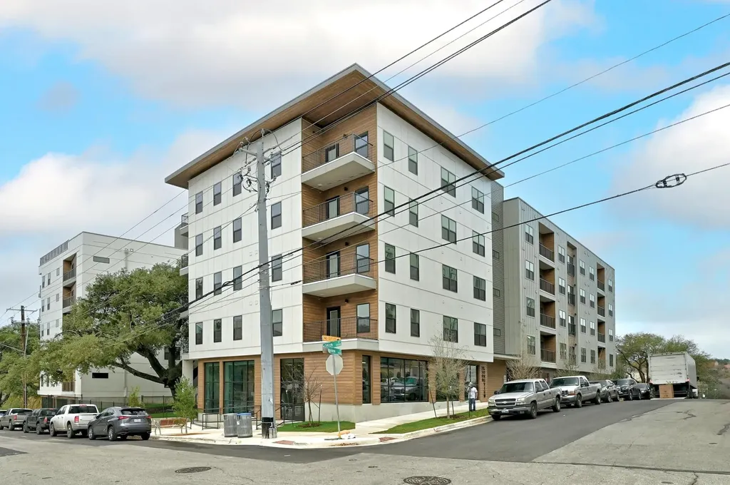 2500 Longview Street Austin TX 78705