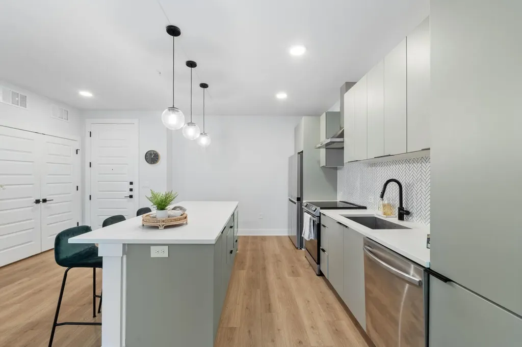 2500 Longview Street Austin TX 78705
