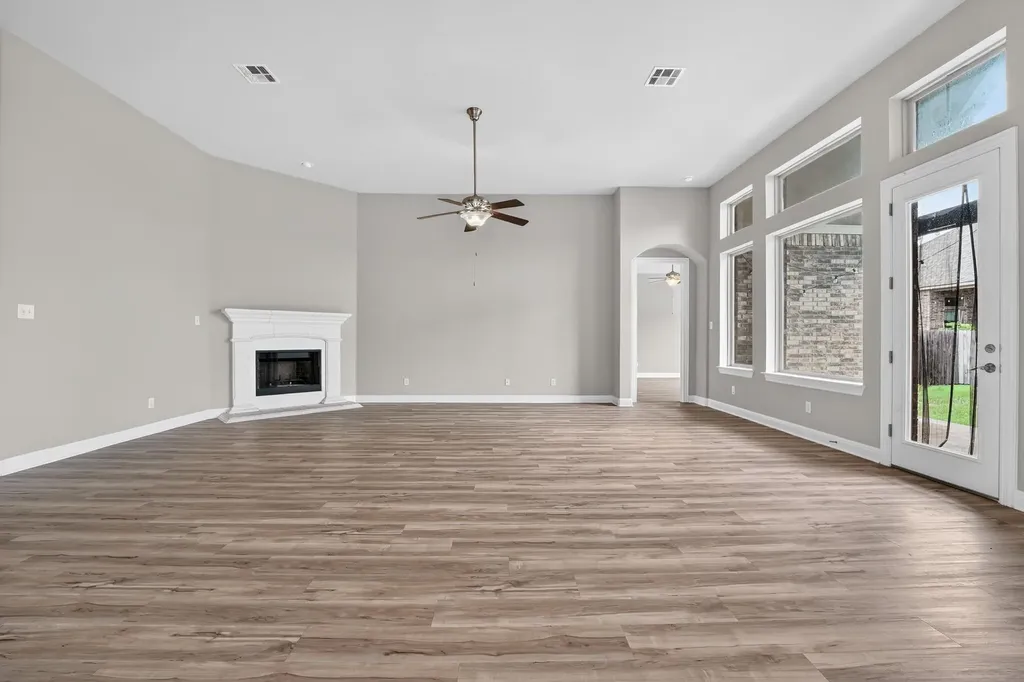 1009 Wolcott Drive Leander TX 78641