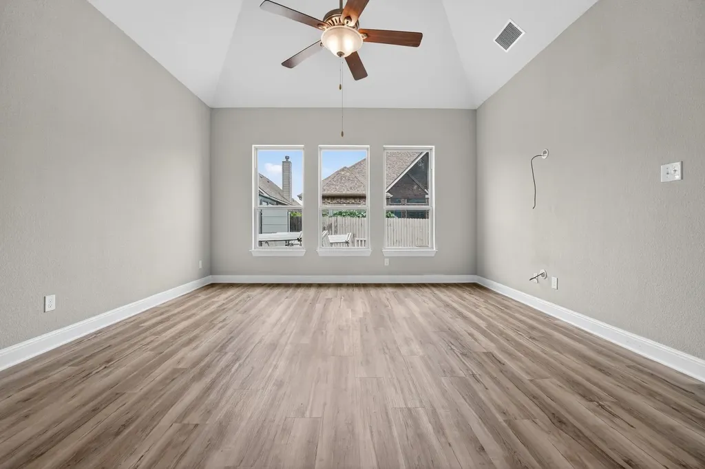 1009 Wolcott Drive Leander TX 78641