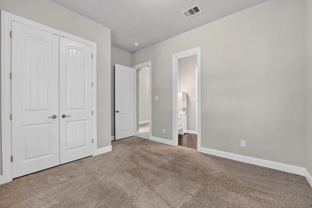 1009 Wolcott Drive Leander TX 78641