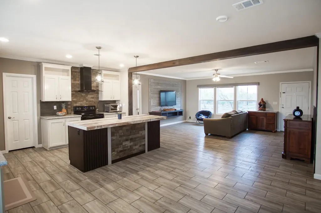 3882 Dry Creek Road Lockhart TX 78644