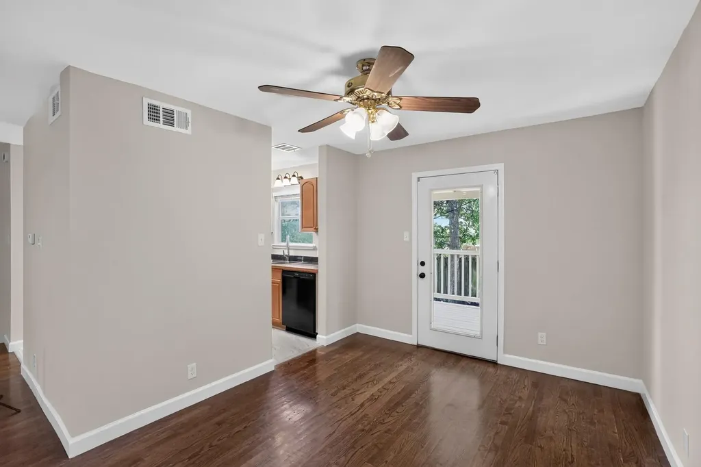 2113 Rabb Road Austin TX 78704