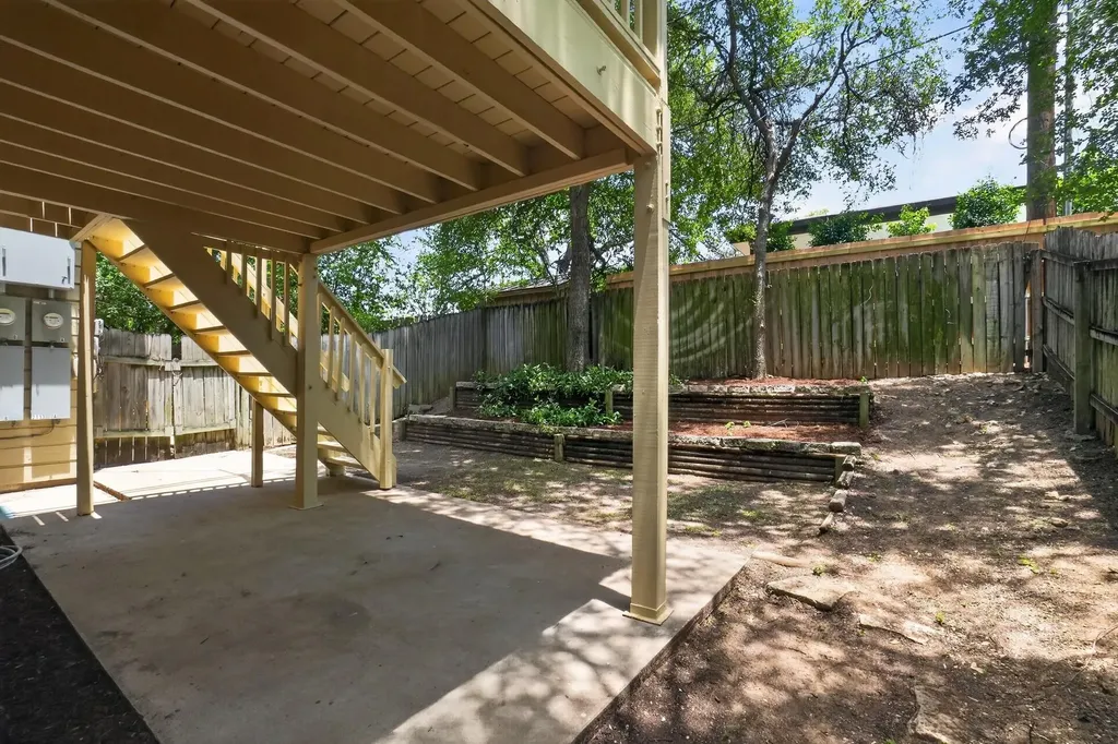2113 Rabb Road Austin TX 78704