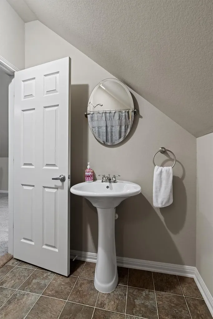 341 Richards Drive Buda TX 78610