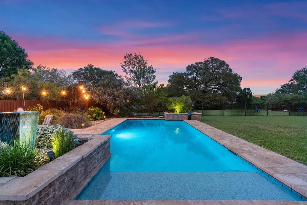 341 Richards Drive Buda TX 78610
