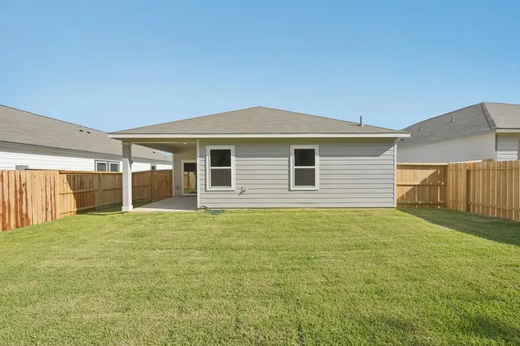 12804 Kentucky Warbler Drive Buda TX 78610