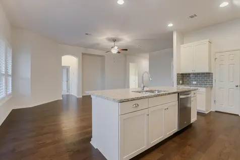 220 Allegrini Street Leander TX 78641