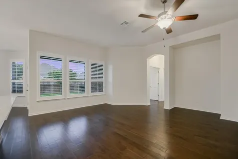 220 Allegrini Street Leander TX 78641