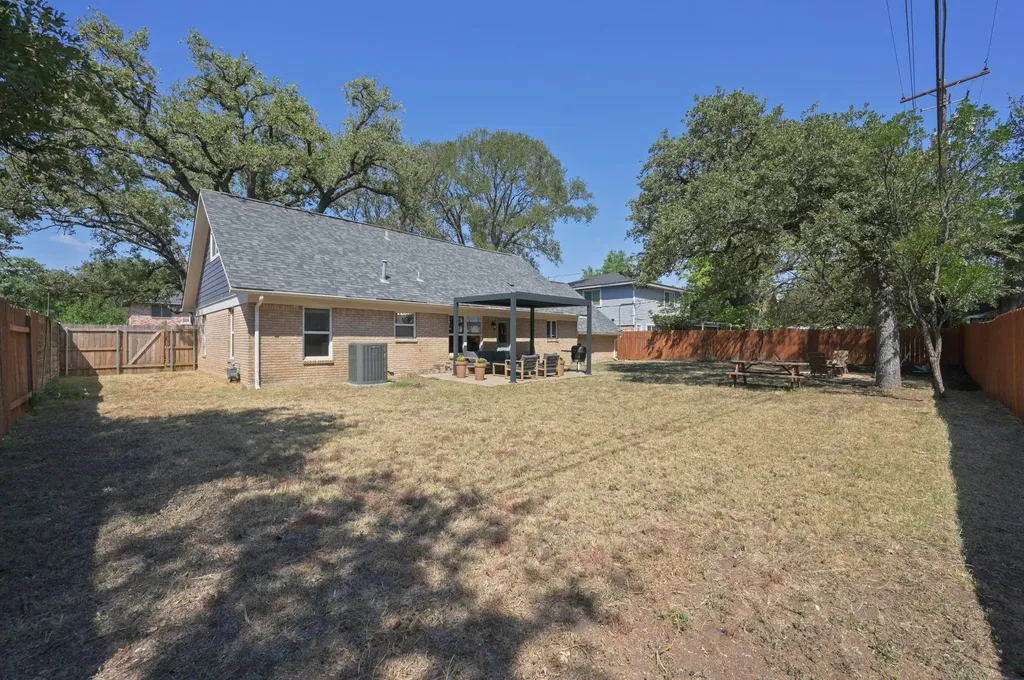 5605 Exeter Drive Austin TX 78723