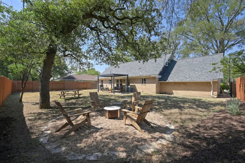 5605 Exeter Drive Austin TX 78723