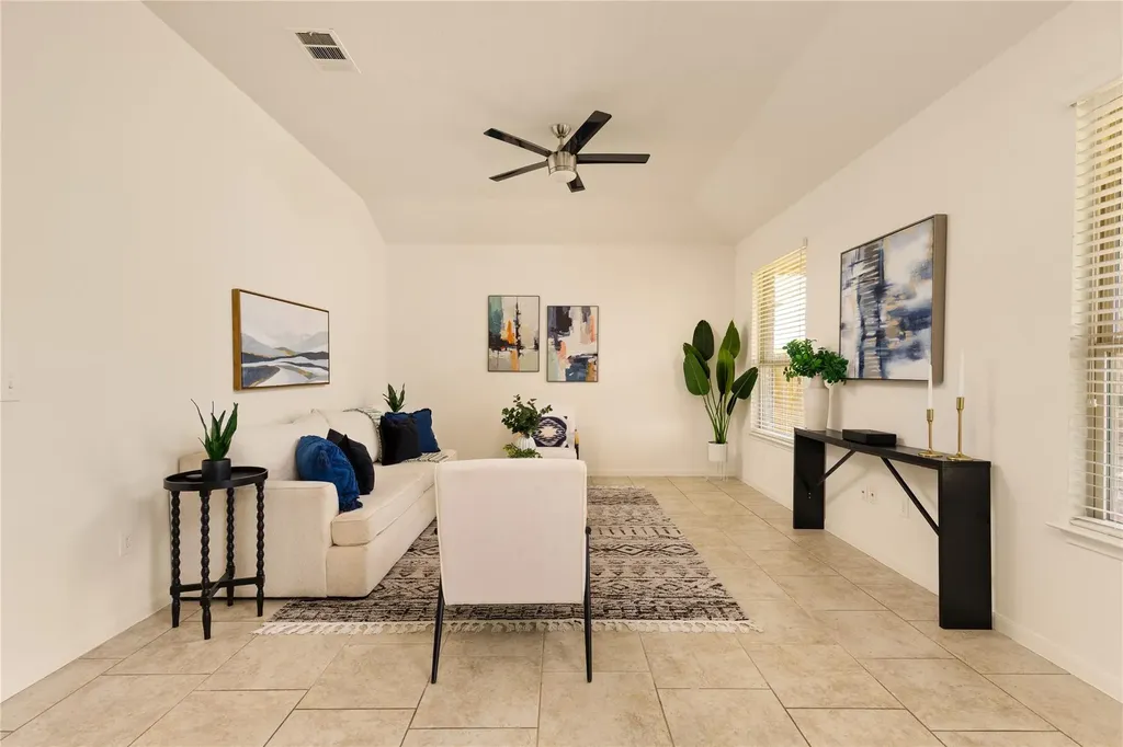 1926 Tawakoni Drive Round Rock TX 78664