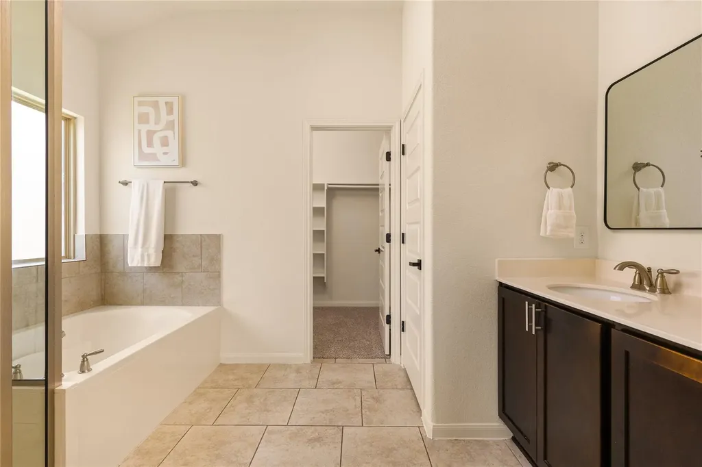 1926 Tawakoni Drive Round Rock TX 78664