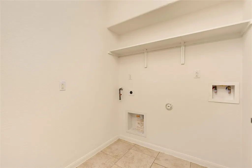 1926 Tawakoni Drive Round Rock TX 78664