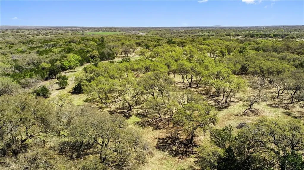 118 E Crestview Drive Johnson City TX 78636