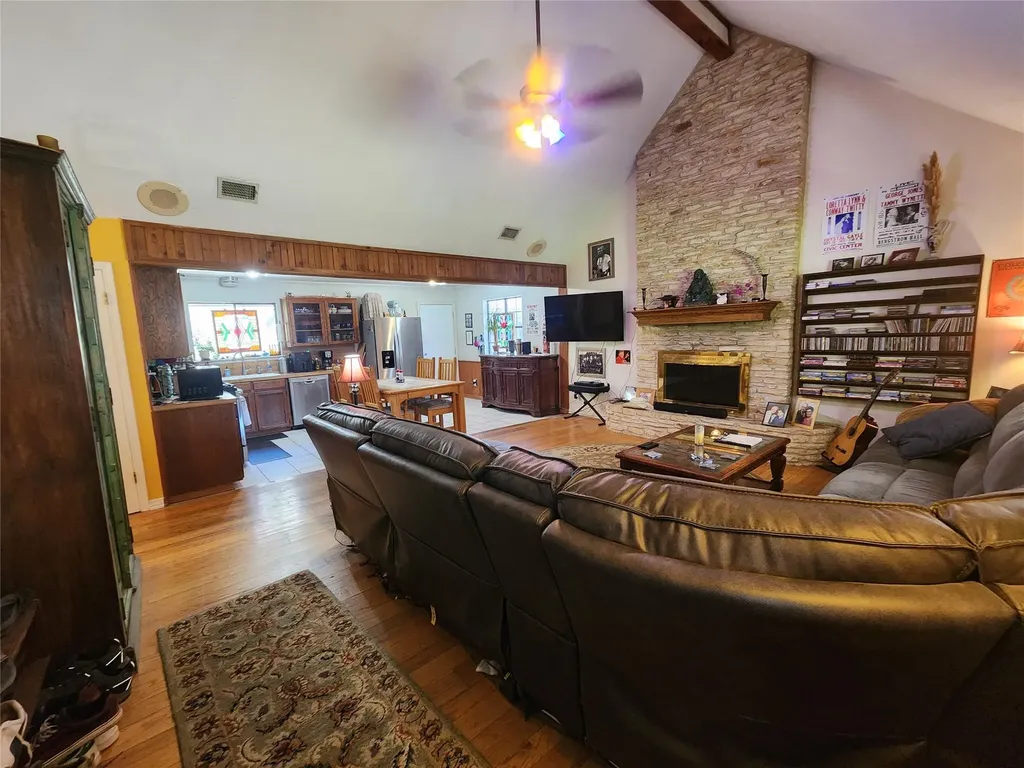200 Little Barton Drive Dripping Springs TX 78620
