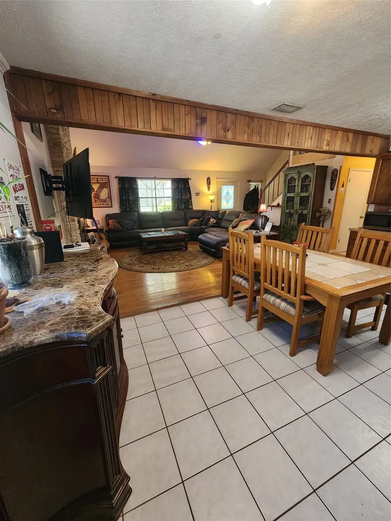 200 Little Barton Drive Dripping Springs TX 78620