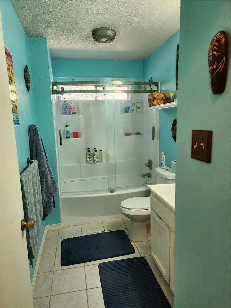 200 Little Barton Drive Dripping Springs TX 78620