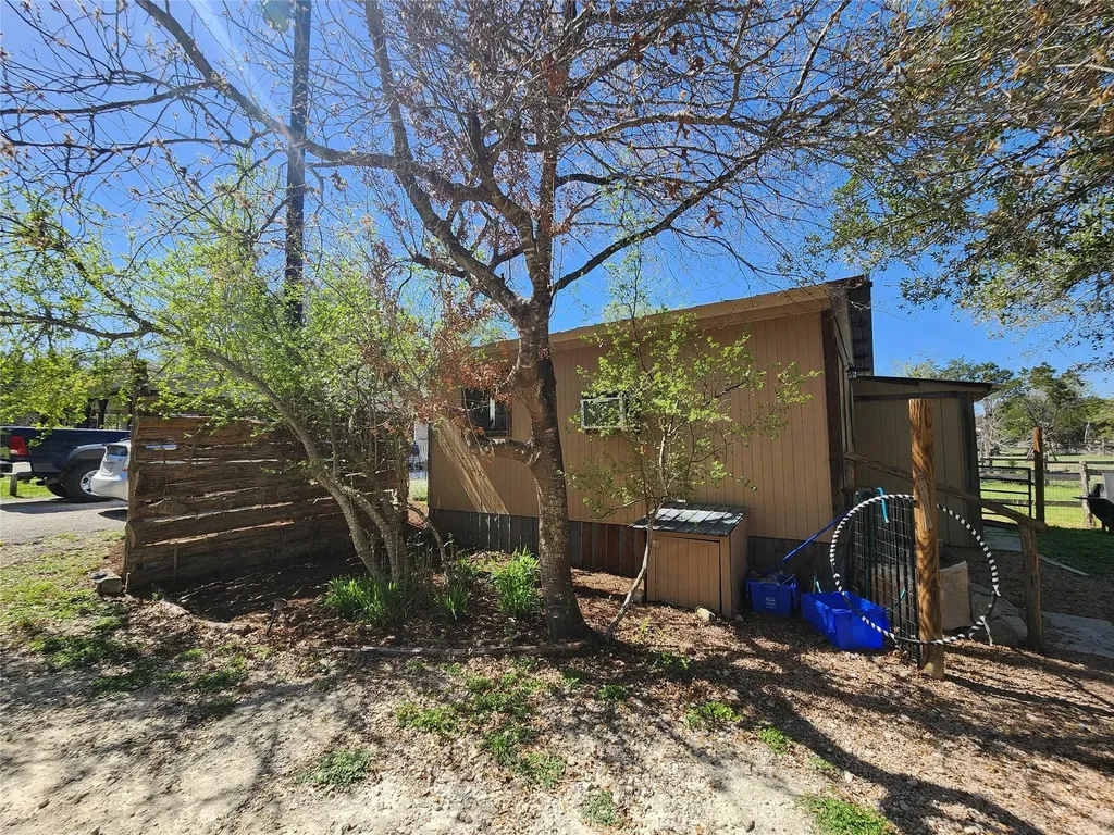 200 Little Barton Drive Dripping Springs TX 78620