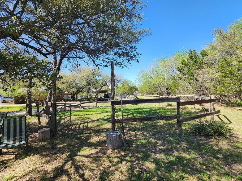 200 Little Barton Drive Dripping Springs TX 78620