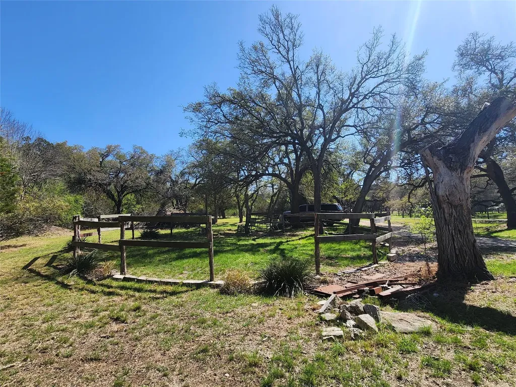 200 Little Barton Drive Dripping Springs TX 78620