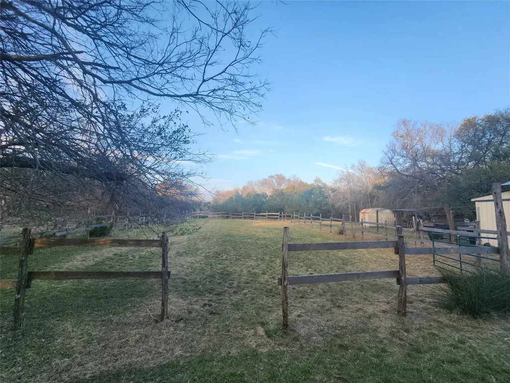 200 Little Barton Drive Dripping Springs TX 78620